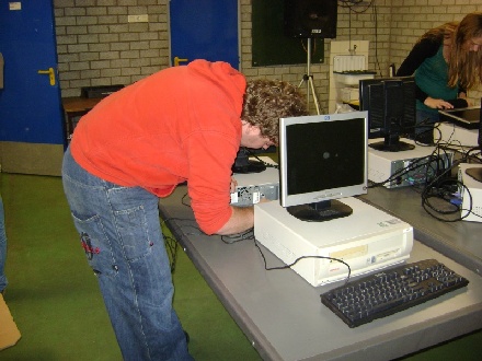 Opbouwen Joti - Foto 17 van 40