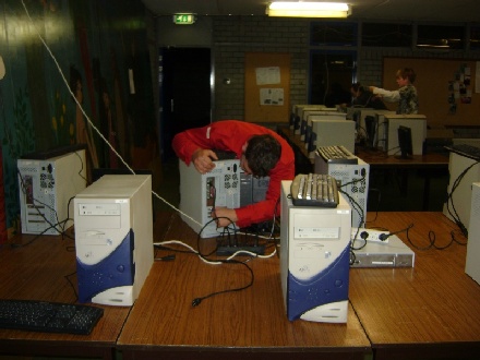 Opbouwen Joti - Foto 19 van 40